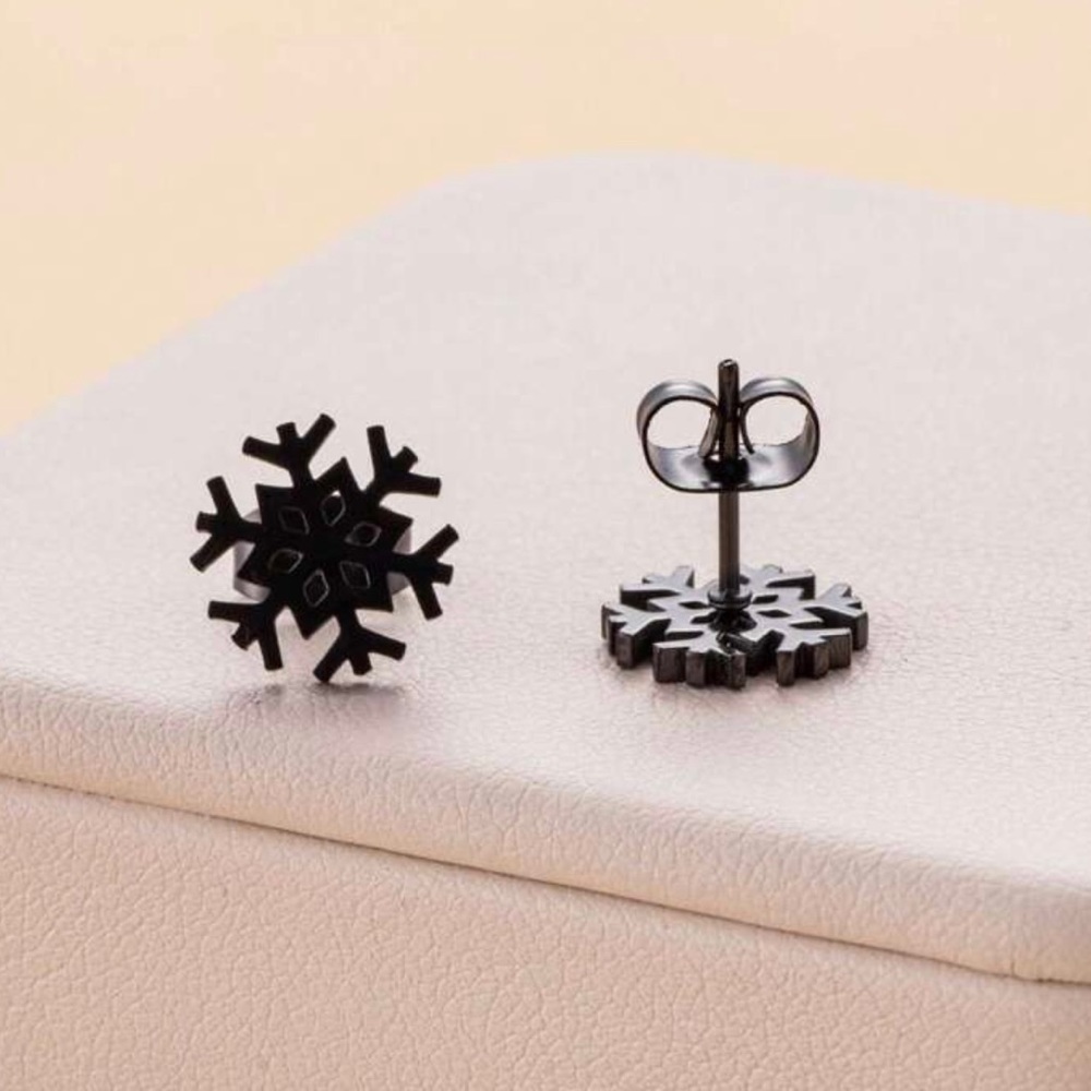 New Black Stainless Steel Snowflake Earrings